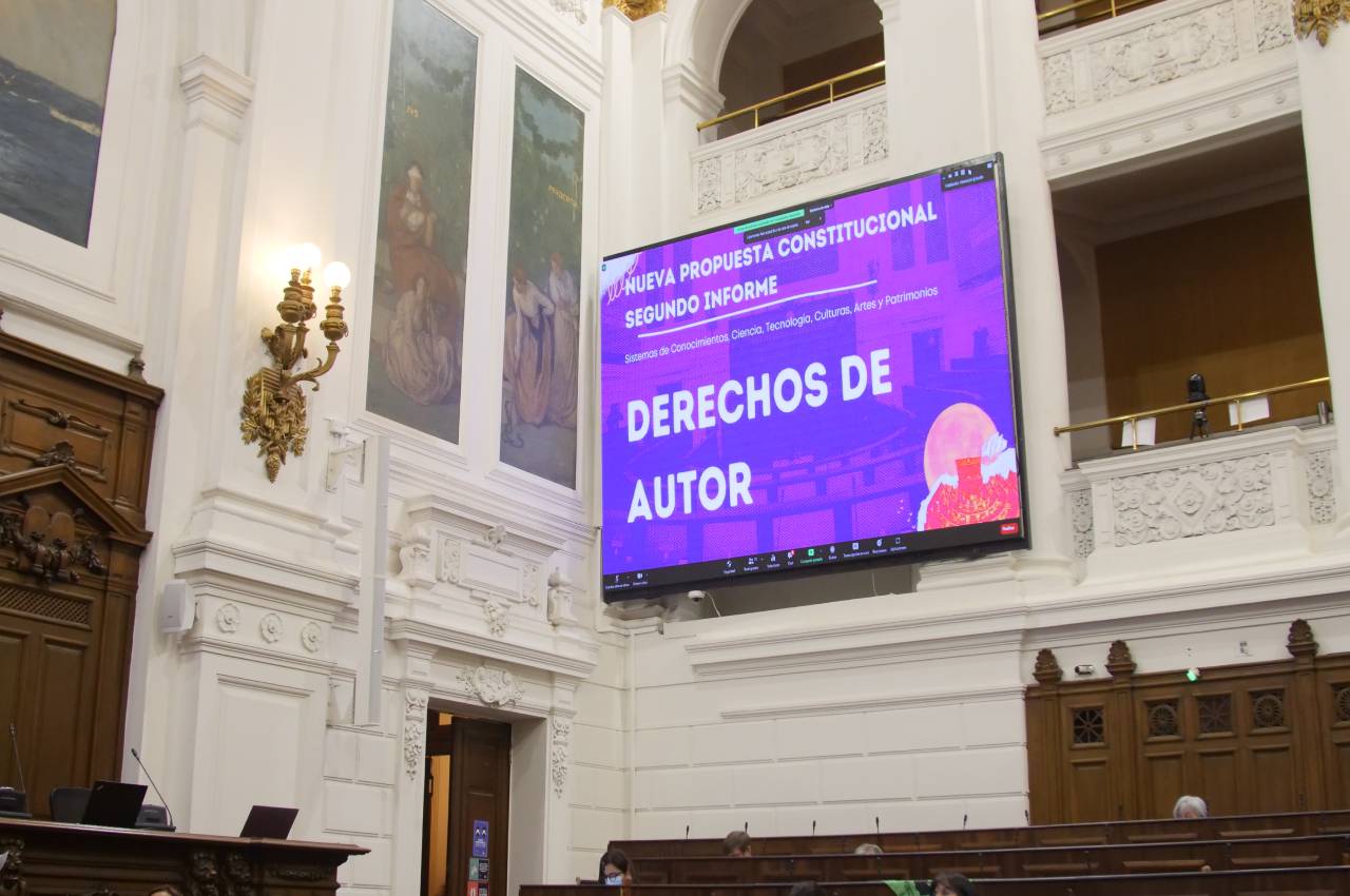 Se consagran derechos de autor en la nueva Constitución